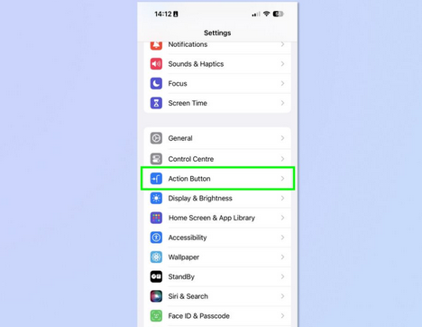 额尔古纳apple维修支持如何使用iPhone15Action按钮设置翻译
