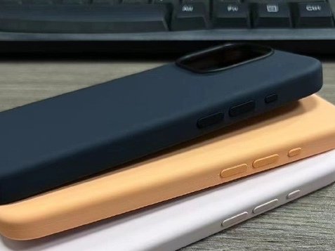 额尔古纳苹果14维修站分享iPhone14手机壳能直接给iPhone15用吗?