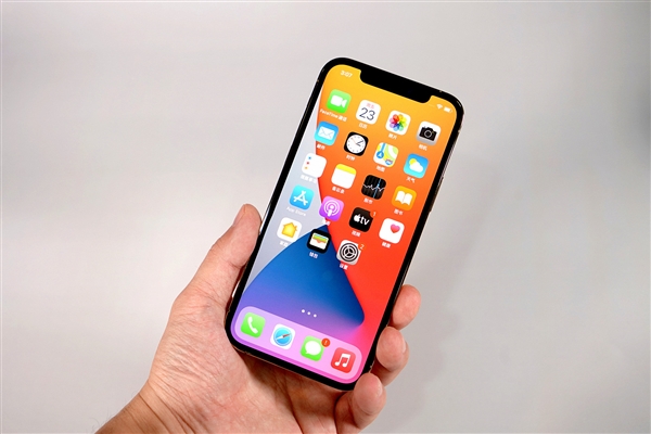 额尔古纳苹果手机维修分享iOS 14.2修订版已到，专属iPhone 12系列 